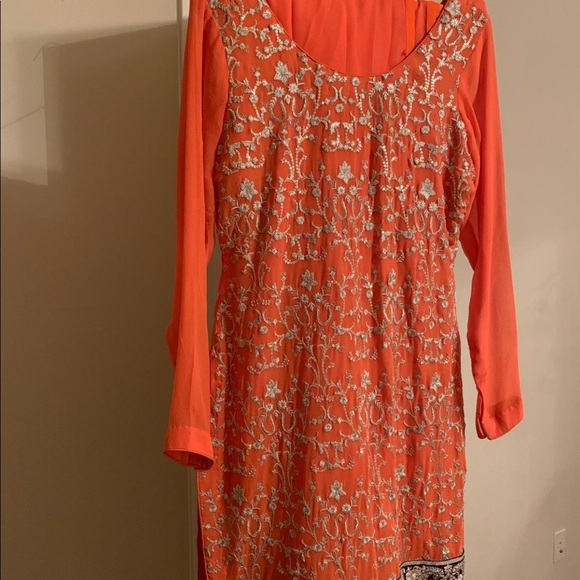 Eastern Outfits - Picture 8 of 8